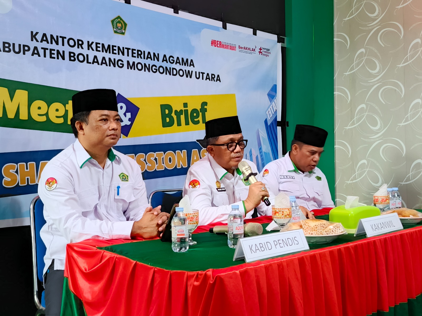 Kakanwil Hadiri Meet and Brief Bersama ASN Kemenag Boltara, Tekankan Layanan Berdampak bagi Umat