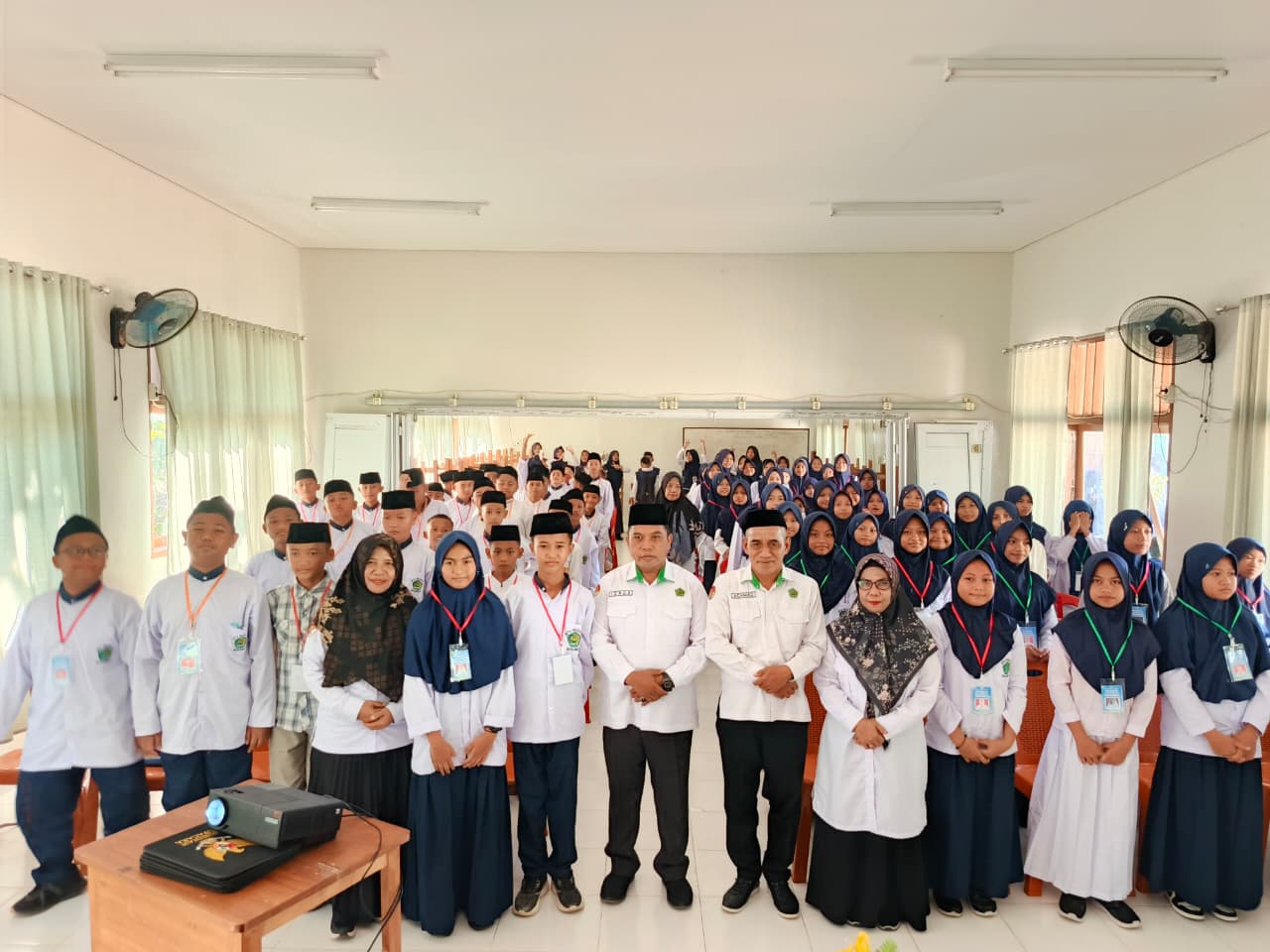 Pendidikan Madrasah Sebagai Pondasi Awal Pembentukan Generasi Muda  yang Islami