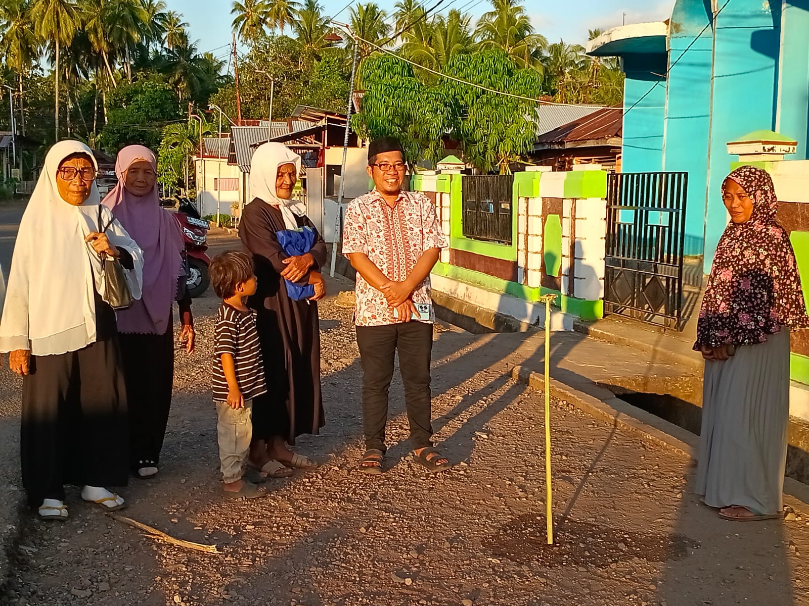Manfaatkan Peristiwa Istiwa A'zam, KUA Bintauna Fasilitasi Kalibrasi Arah Kiblat di Sejumlah Masjid