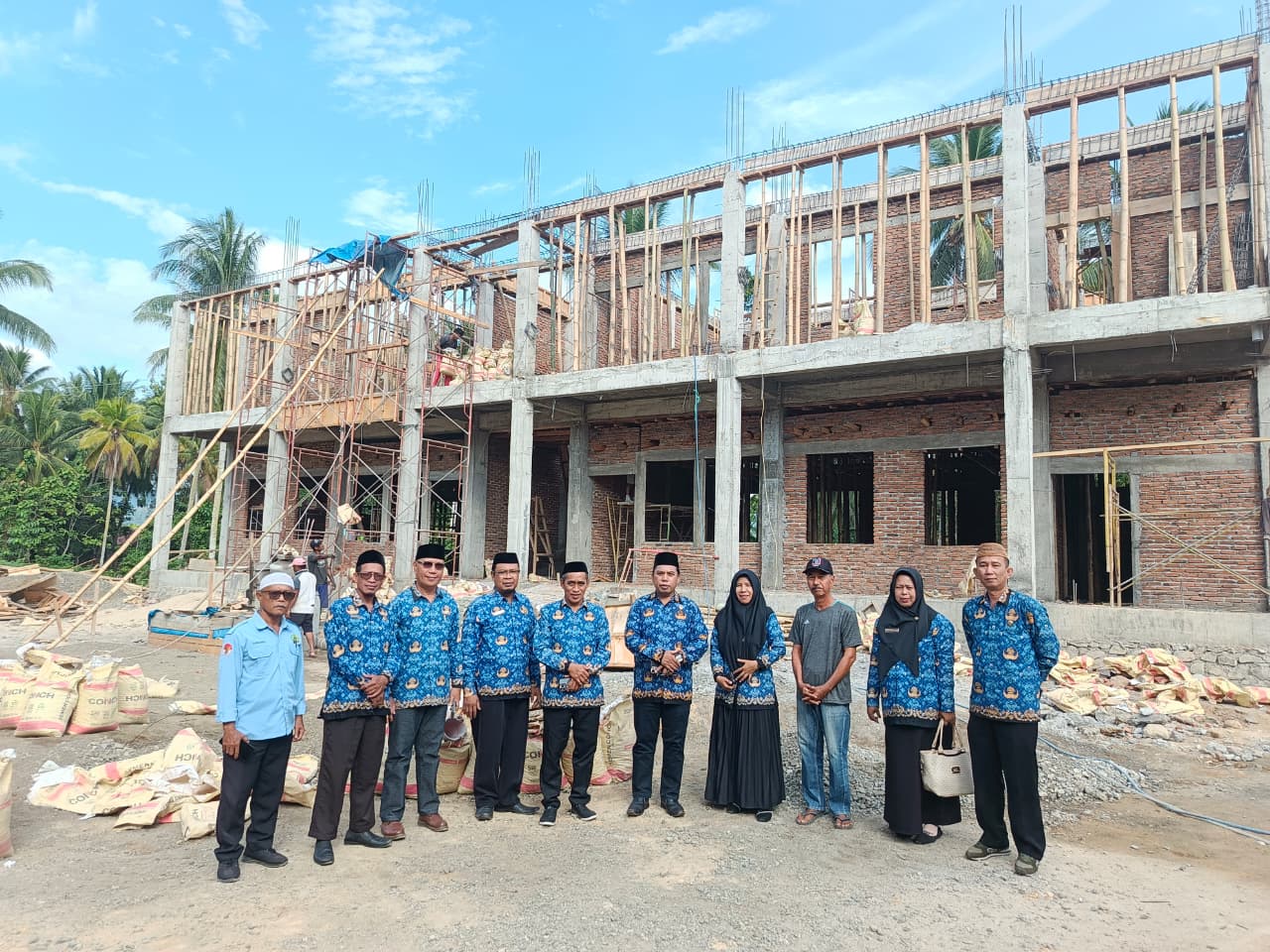 Pembangunan SBSN MTsN 2 Boltara Capai Tahap Struktur Lantai Dua